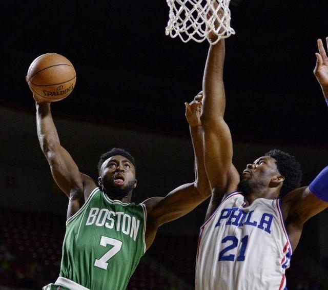 绽放出它独 绽放出它独